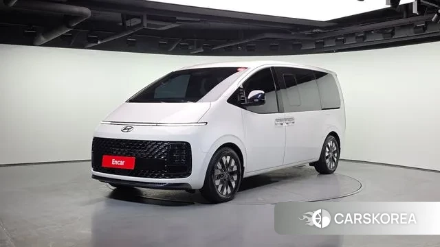 Hyundai Staria 2024 Белый из Кореи