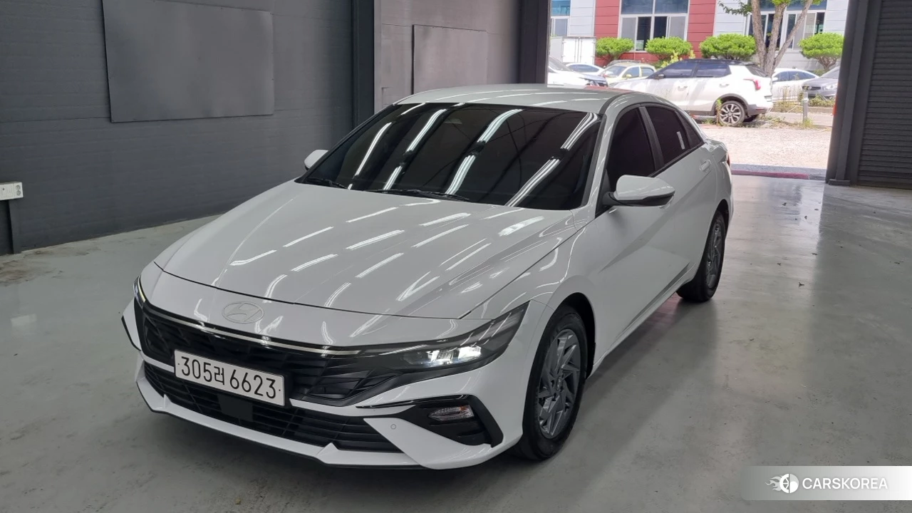 Hyundai The New Avante (CN7) 2025 Белый из Кореи