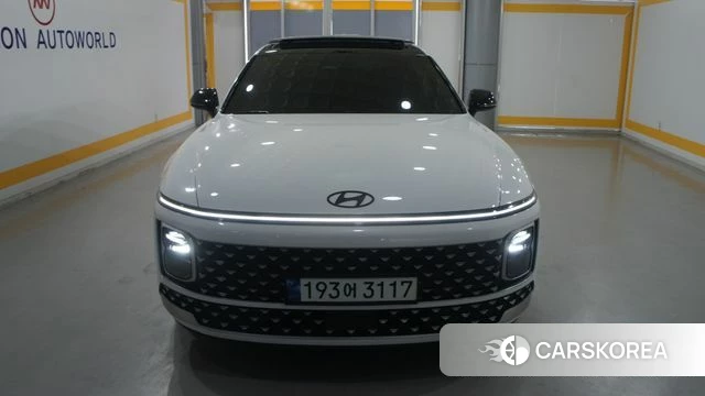 Hyundai Grandeur Hybrid (GN7) 2023 Белый из Кореи