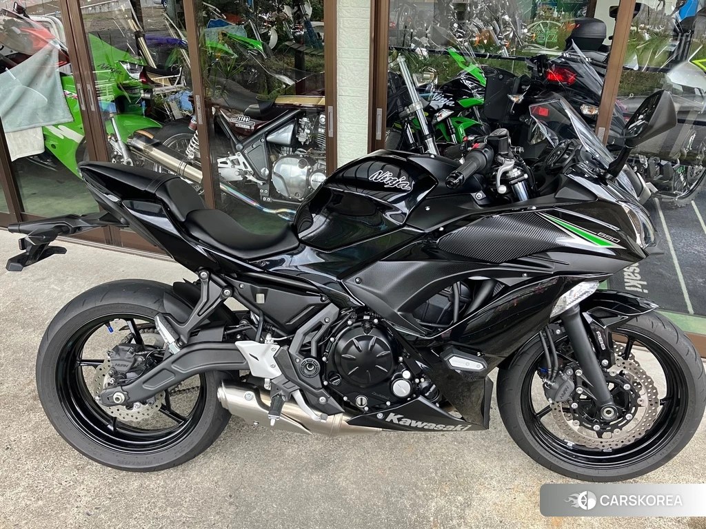 Проданный Kawasaki NINJA 650 ABS 2017 из Японии