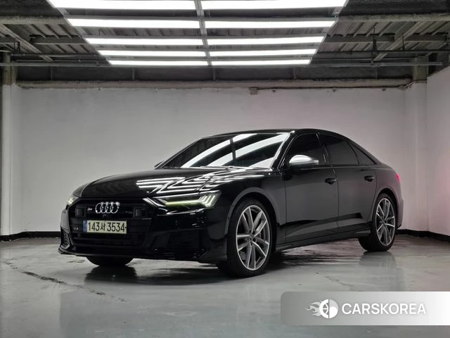 Audi S6 (C8) 2021 Черный из Кореи