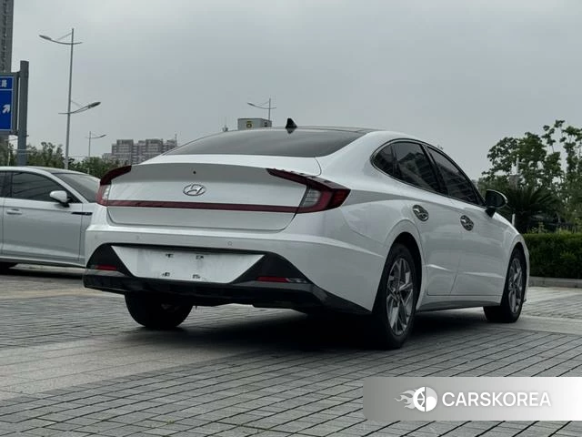 Hyundai Sonata 2022 Белый из Китая