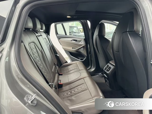 BMW X4 M 2021 Темно-серый из Китая