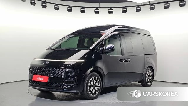 Hyundai Staria 2023 Черный из Кореи