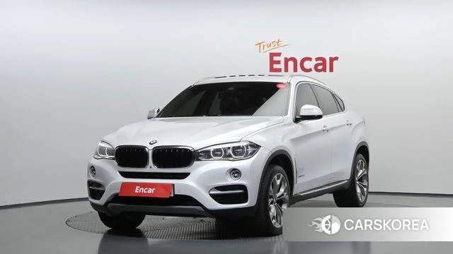 BMW X6 (F16) 2018 Белый из Кореи