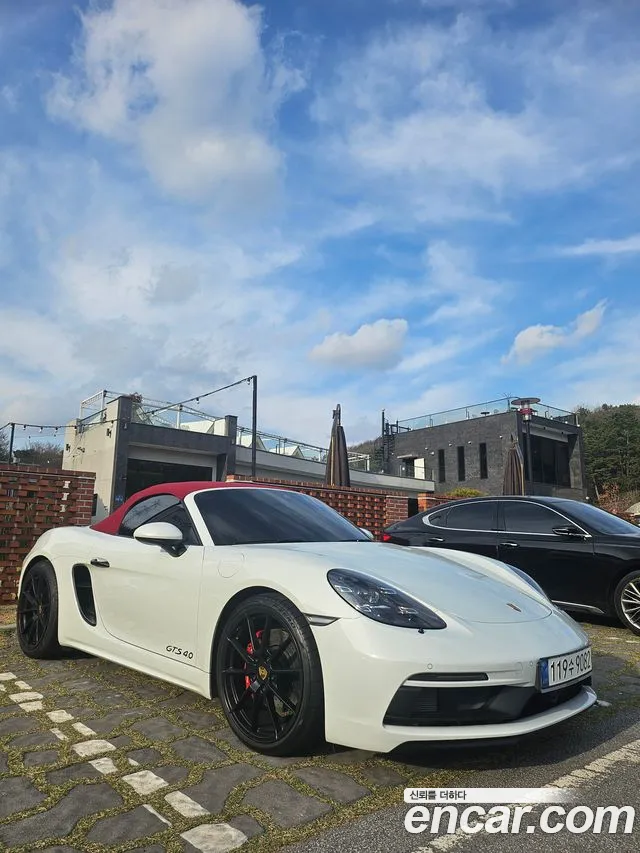 Porsche 718 Boxster 2021 Белый из Кореи