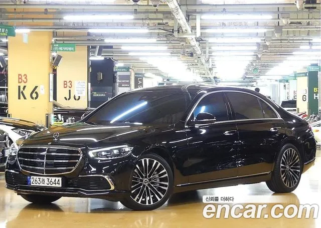 Mercedes-Benz S-Class W223 2023 Черный из Кореи