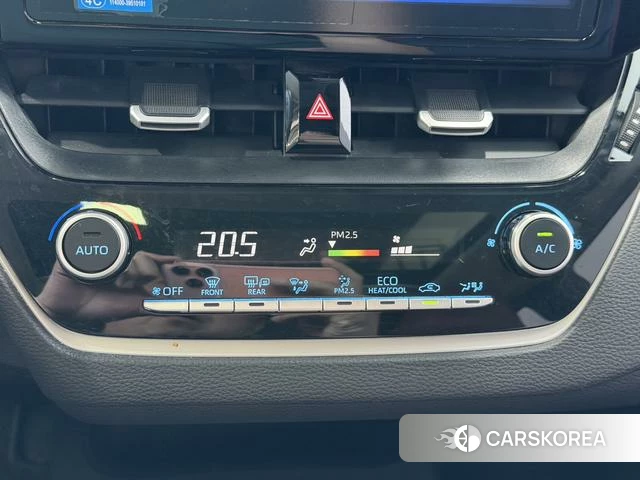 Toyota Corolla 2022 Белый из Китая