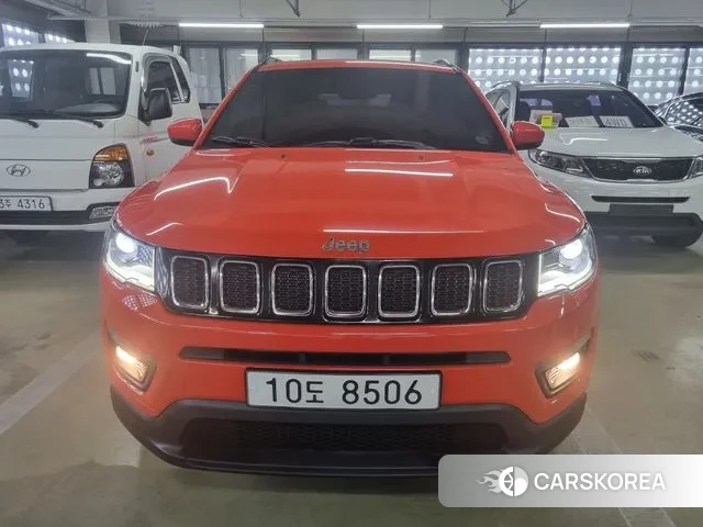 Jeep Compass 2nd Generation 2018 Красный из Кореи