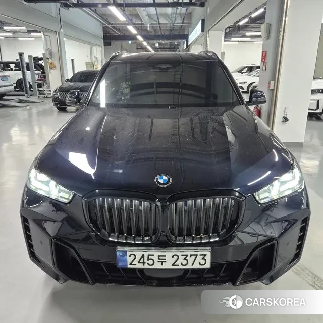 BMW X5 (G05) 2024 Черный из Кореи