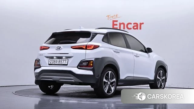 Hyundai Kona 2019 Белый из Кореи