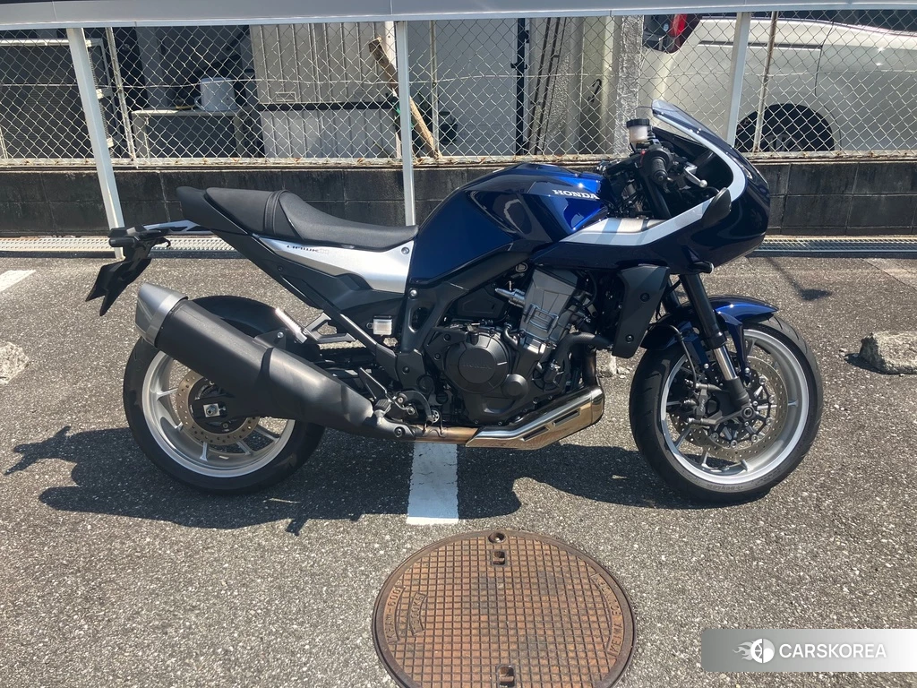 Проданный Honda HAWK 11 2022 из Японии