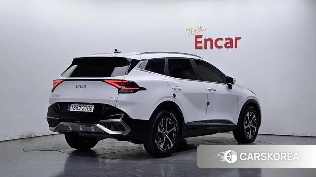 Kia Sportage 5th Generation Hybrid 2022 Белый из Кореи