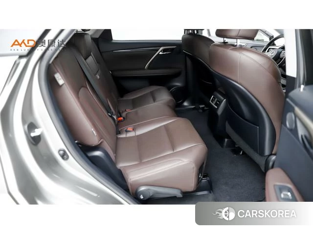 Lexus RX 2022 Серебристо-серый из Китая