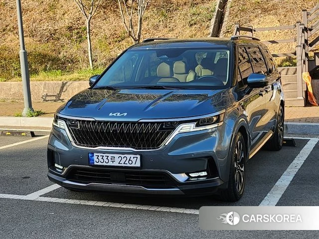 Kia Carnival 4th generation 2023 Серый из Кореи