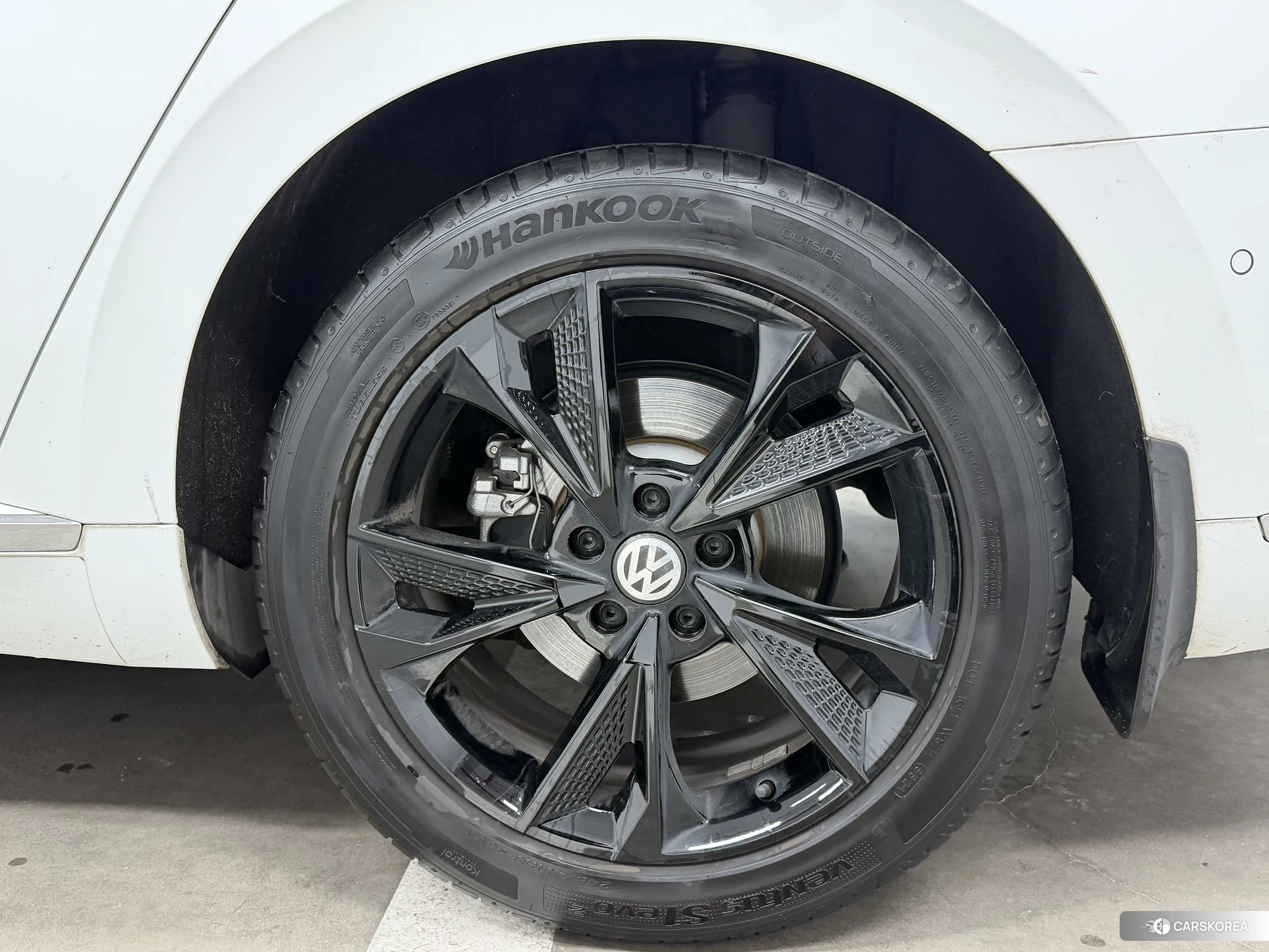 Volkswagen CC 2021 Белый из Китая