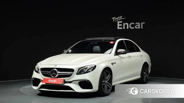Mercedes-Benz E-Class W213 2018 Белый из Кореи