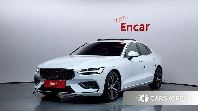 Volvo S60 3rd generation 2021 Белый из Кореи