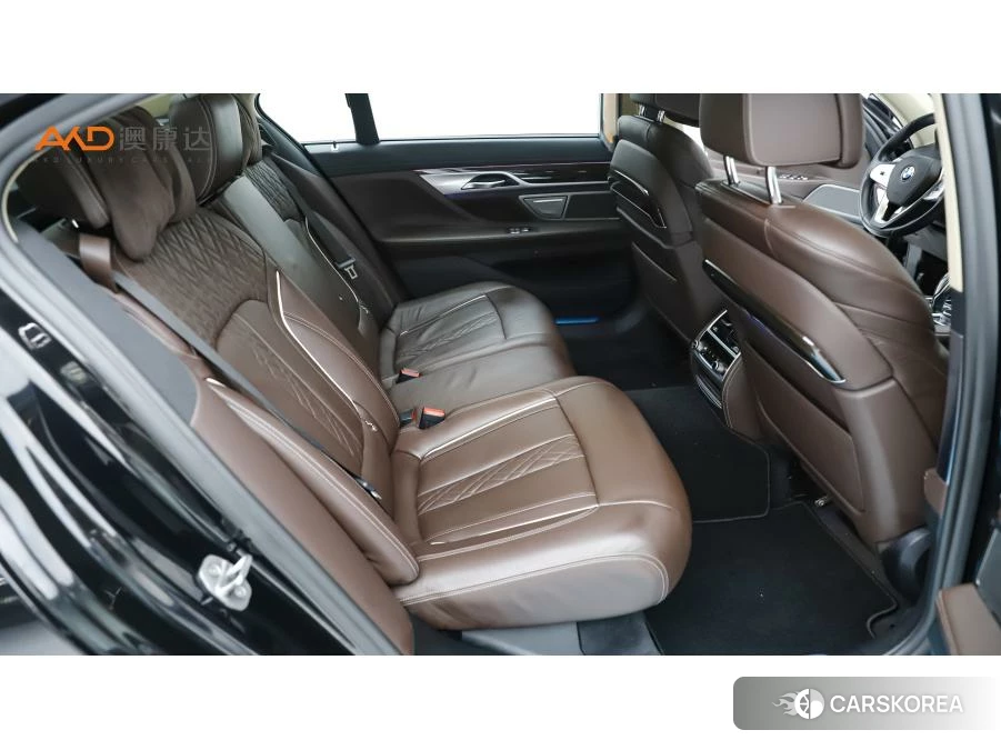 BMW 7 series 2021 Черный из Китая