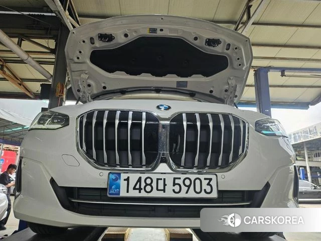 BMW 2 Series Active Tourer (U06) 2024 Белый из Кореи