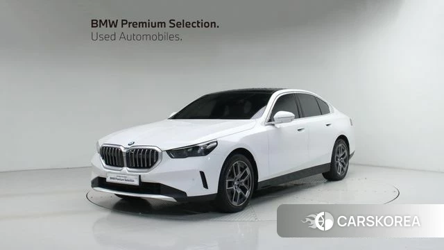 BMW 5 Series (G60) 2025 Белый из Кореи