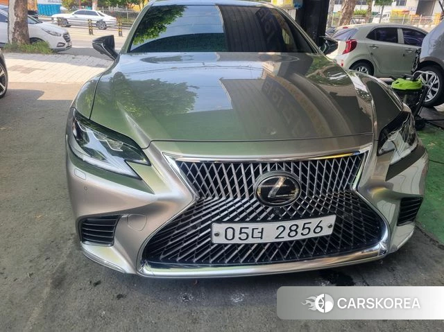 Lexus LS500 5th generation 2018 Серый из Кореи