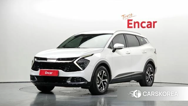 Kia Sportage 5th Generation Hybrid 2023 Белый из Кореи