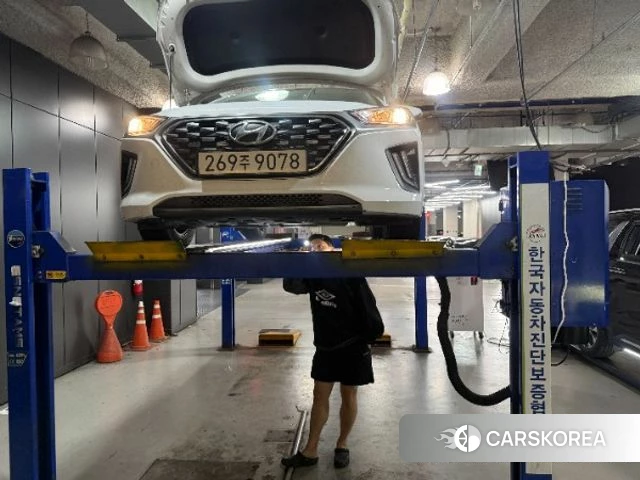 Hyundai The New Ionic Hybrid 2019 Белый из Кореи