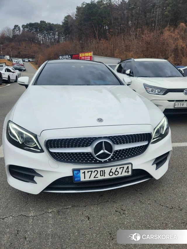 Mercedes-Benz E-Class W213 2018 Белый из Кореи