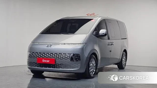 Hyundai Staria 2021 Серебряный из Кореи