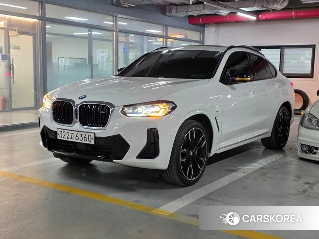 BMW X4 (G02) 2022 Белый из Кореи