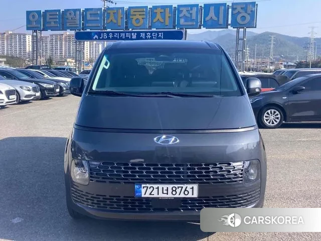Hyundai Staria 2023 Серый из Кореи