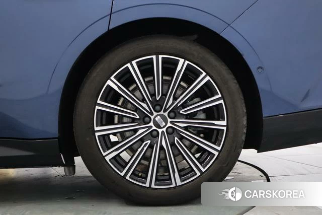 Geely Galaxy Galaxy Sparkle 8 PHEV 2025 Синий из Китая