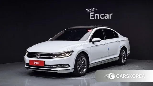 Volkswagen Passat GT (B8) 2018 Белый из Кореи