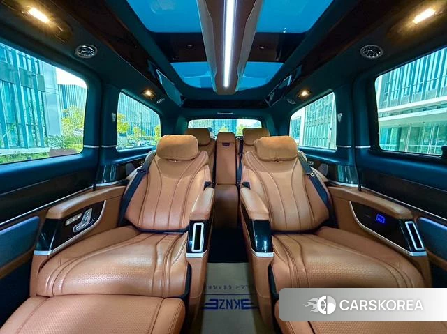 Mercedes-Benz V-class 2022 Черный из Китая