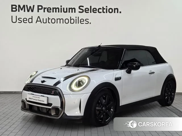 Mini Cooper S Convertible 2023 Белый из Кореи