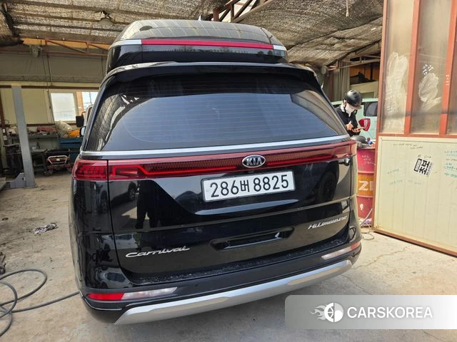 Kia Carnival 4th generation 2021 Черный из Кореи