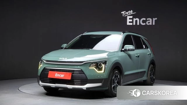 Kia Di Ol Nu Niro 2022 Темно-зеленый из Кореи