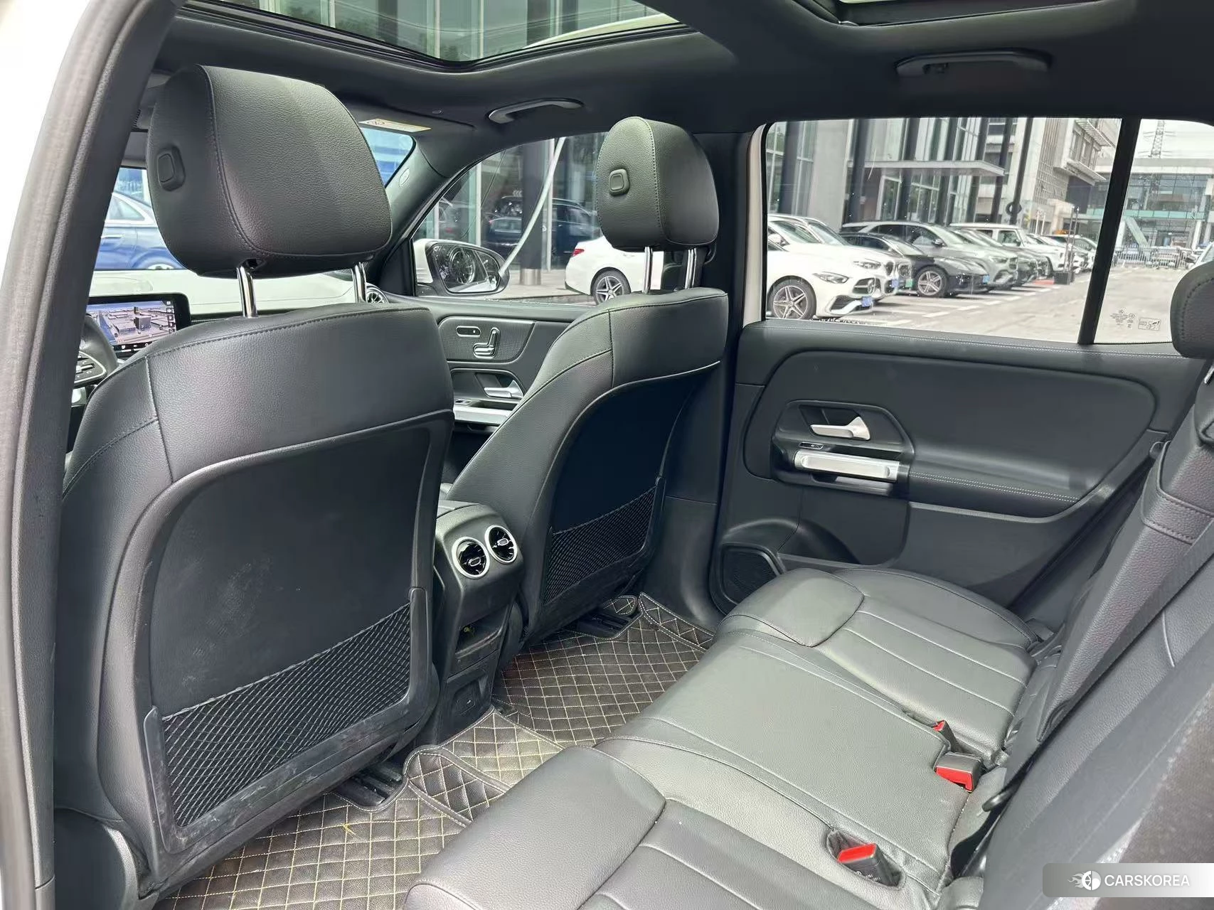 Mercedes-Benz EQB 2023 Белый из Китая
