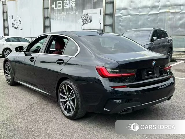 BMW 3 series 2022 Черный из Китая
