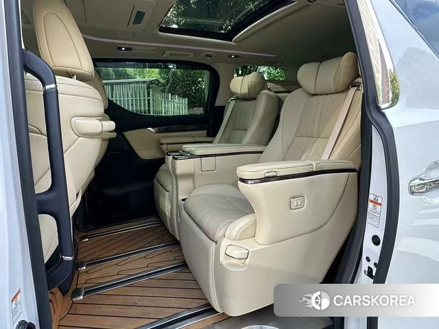 Toyota Wilfa 2022 Белый из Китая