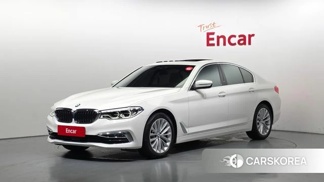 BMW 5 Series (G30) 2019 Белый из Кореи