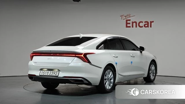 Kia K8 2022 Белый из Кореи