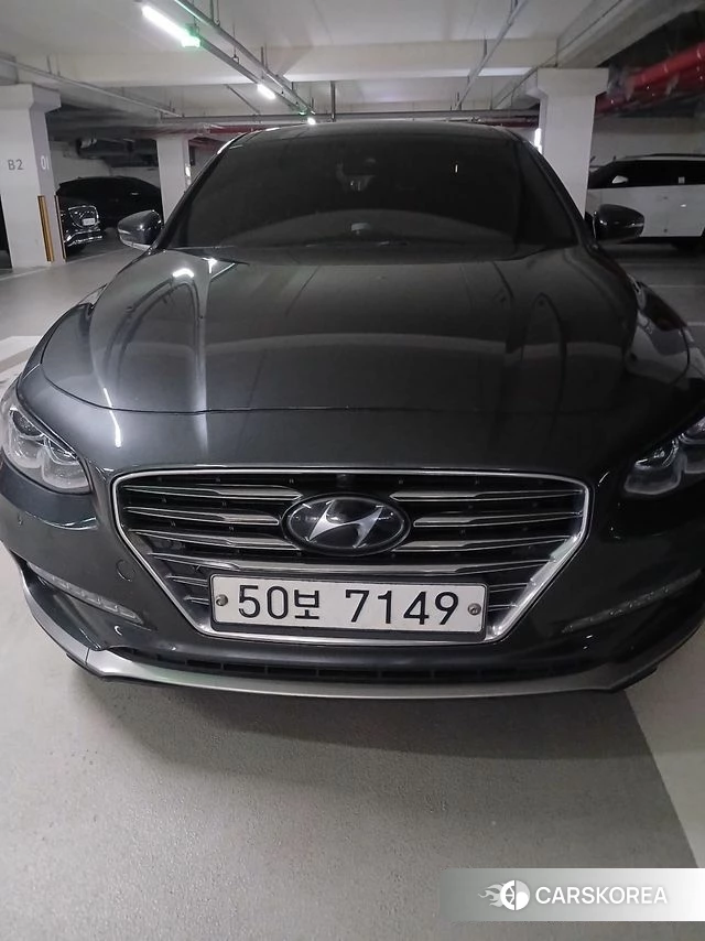 Hyundai Grandeur IG 2019 Серебристо-серый из Кореи