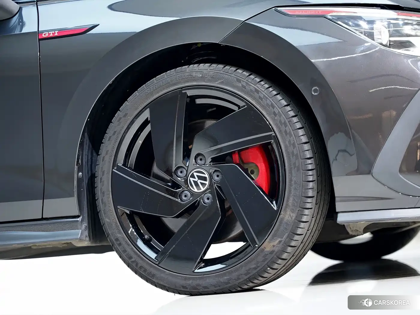 Volkswagen Golf 2021 Черный из Китая