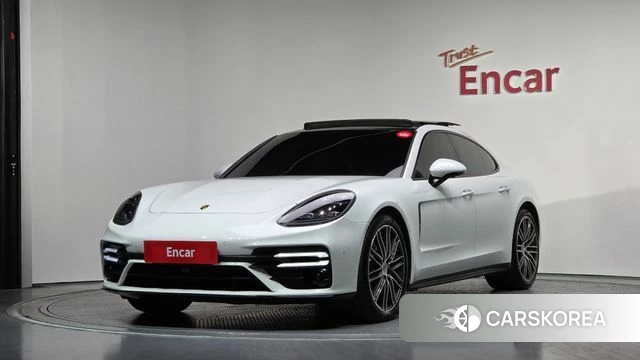 Porsche Panamera (971) 2018 Белый из Кореи