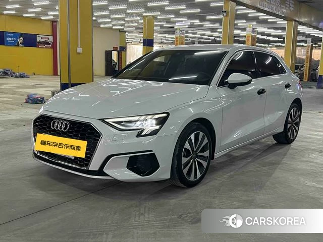 Audi A3 2021 Белый из Китая