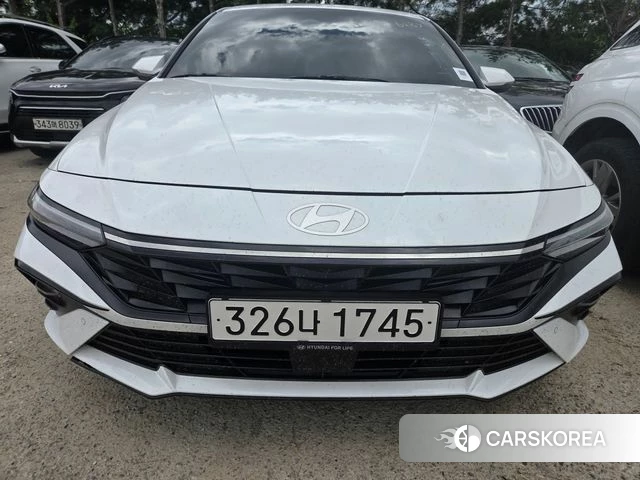 Hyundai The New Avante (CN7) 2024 Белый из Кореи