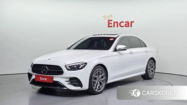 Mercedes-Benz E-Class W213 2022 Белый из Кореи