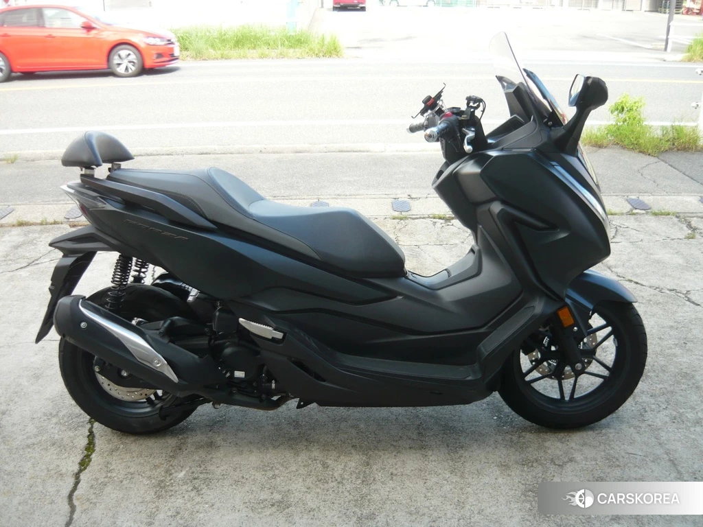 Проданный Honda FORZA 2018 из Японии, фото 2